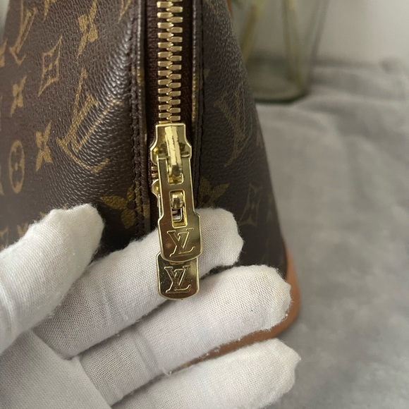 💕Louis Vuitton Alma PM monogram💕 - Picture 5 of 16